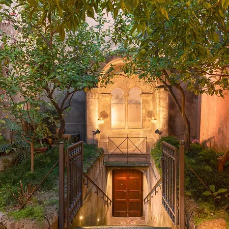 Il San Gaetano Bed & Breakfast 4*